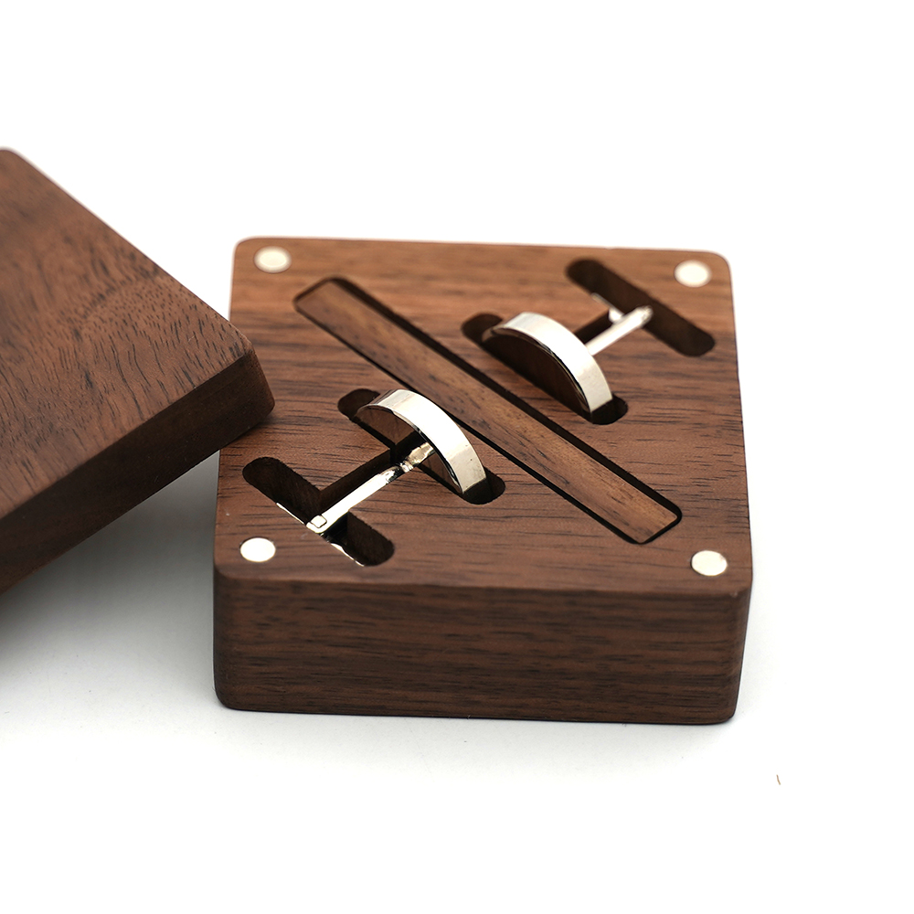 Set di accessori per lo sposo  - Men'S Grooming Gift Box recensione e prezzo