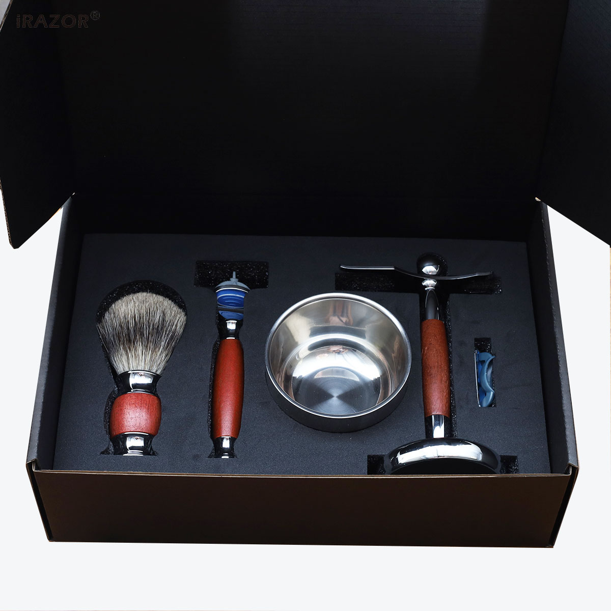 iRAZOR Set da Barba di Lusso d - Men'S Grooming Gift Box recensione e prezzo